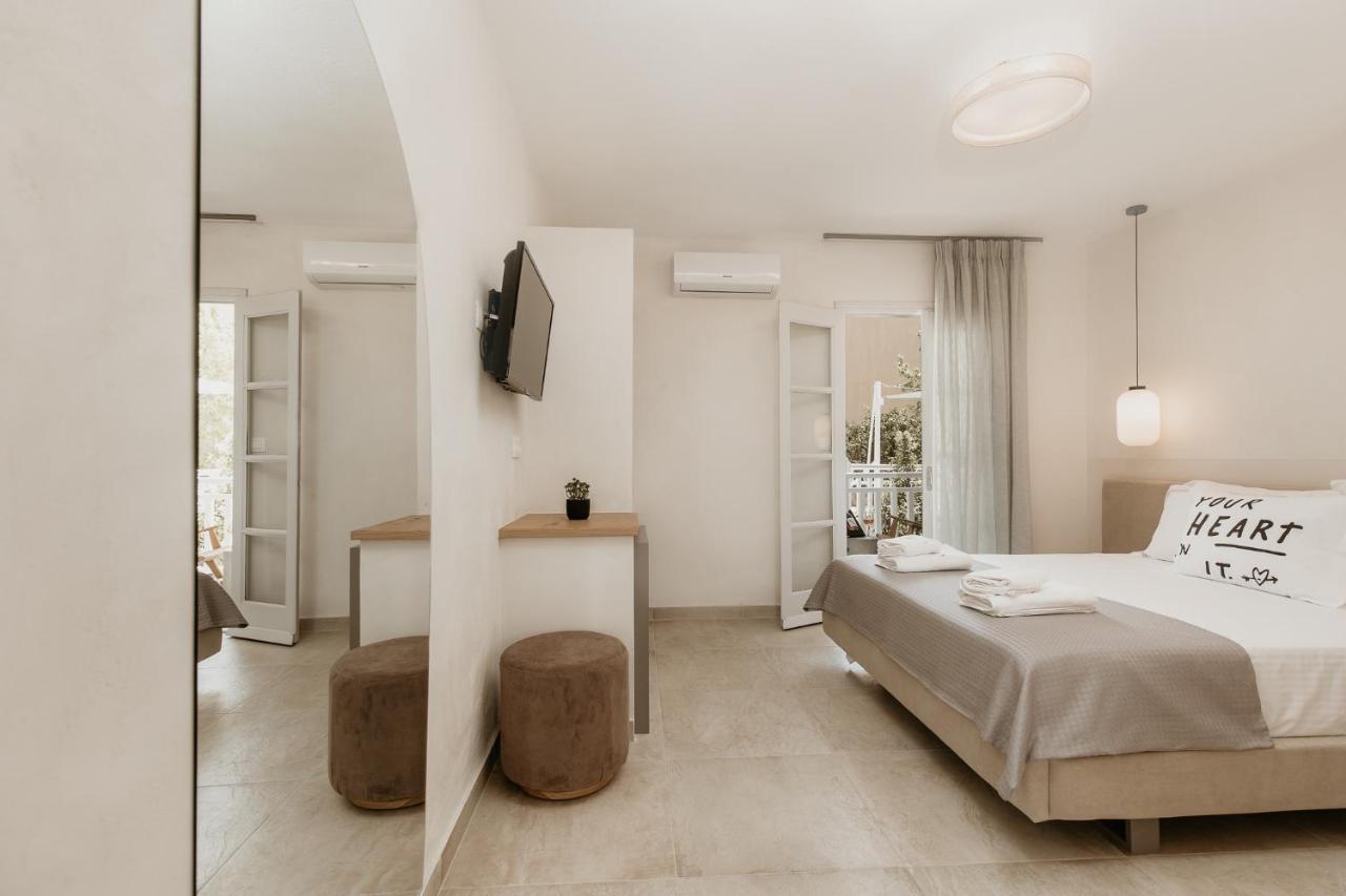 Trinity The Hotel อาโมเลียนี ภายนอก รูปภาพ